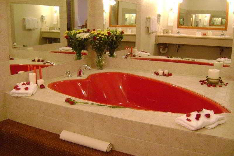 فندق Baymont By Wyndham El Dorado