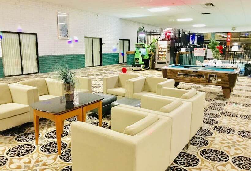 فندق Baymont By Wyndham El Dorado