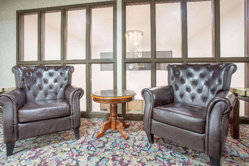 호텔 Baymont By Wyndham Green Bay