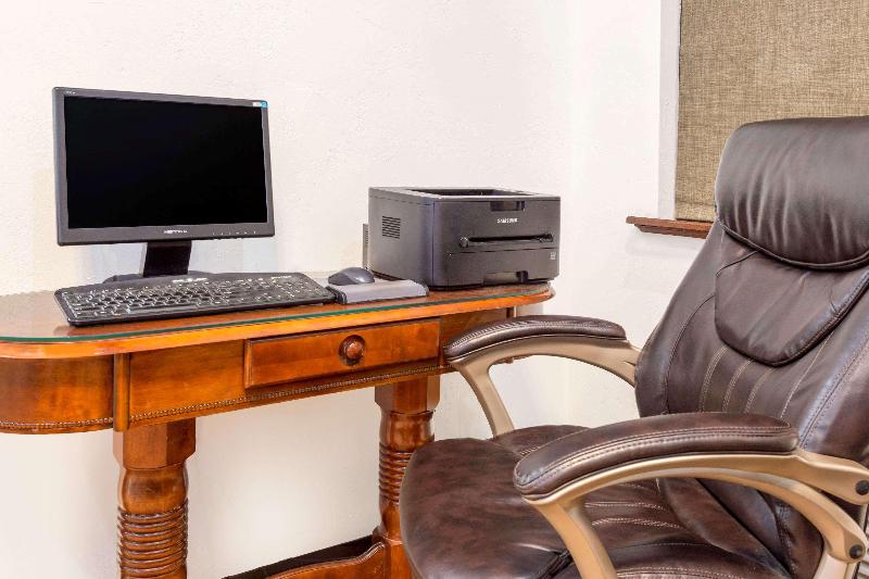 호텔 Baymont By Wyndham Green Bay