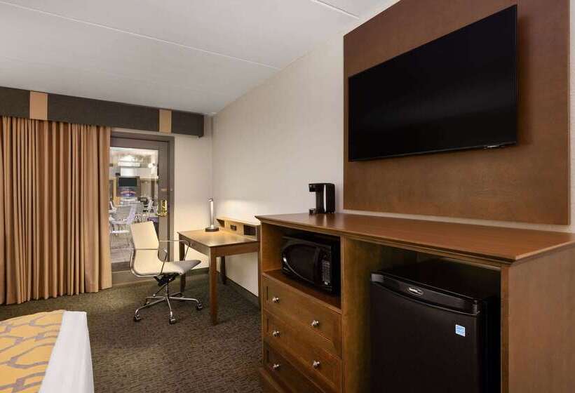 בית מלון כפרי Baymont By Wyndham Shakopee