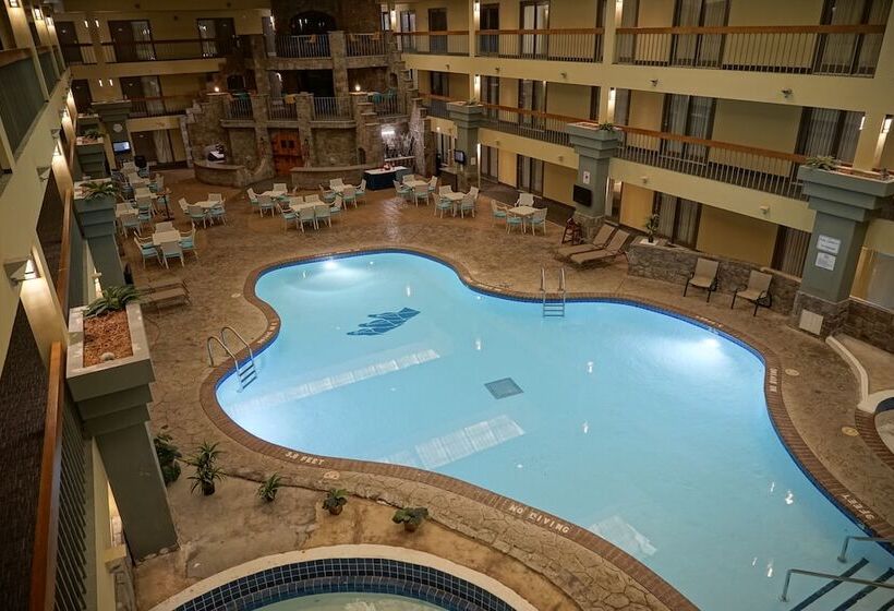 בית מלון כפרי Baymont By Wyndham Shakopee