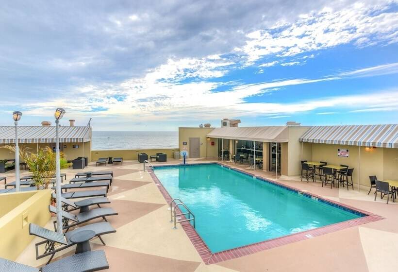 فندق Beach Quarters Resort