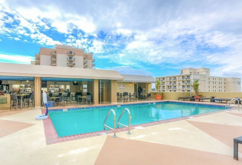 فندق Beach Quarters Resort