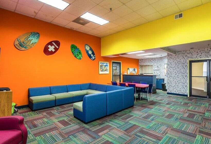 فندق Beach Quarters Resort