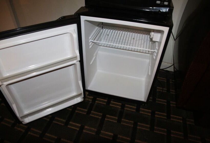 Bedford Plaza Hotel   Boston