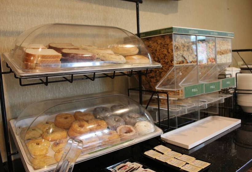 Отель Bellerose Inn