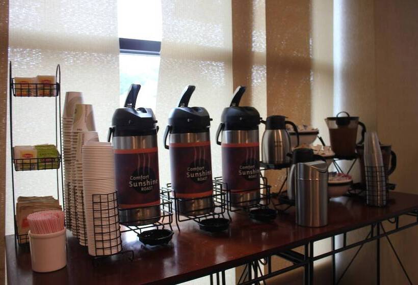 Отель Bellerose Inn