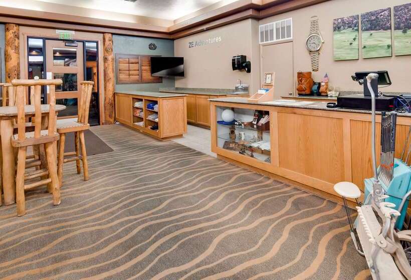 هتل Best Western East Zion Thunderbird Lodge