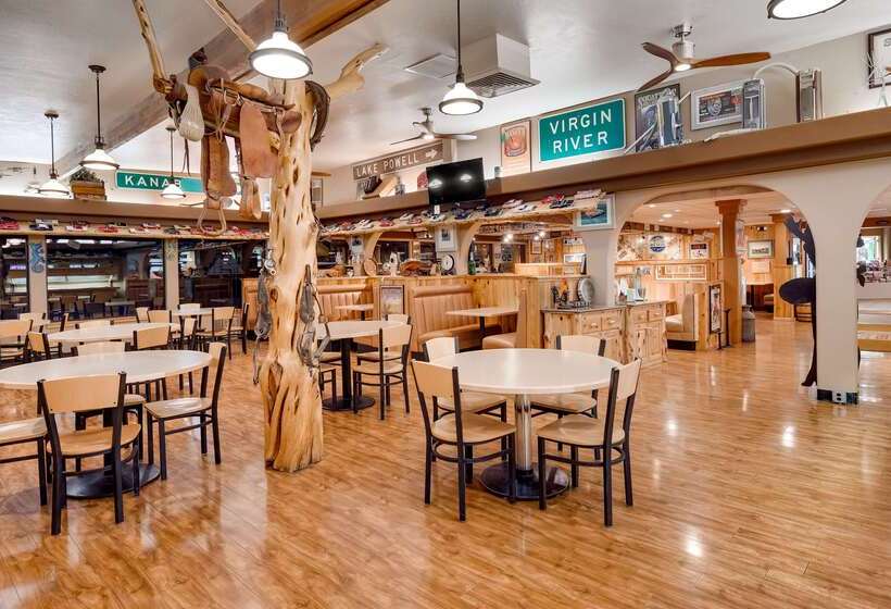 هتل Best Western East Zion Thunderbird Lodge