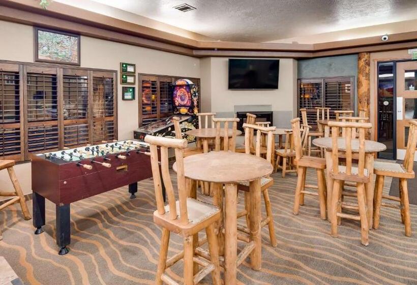 هتل Best Western East Zion Thunderbird Lodge