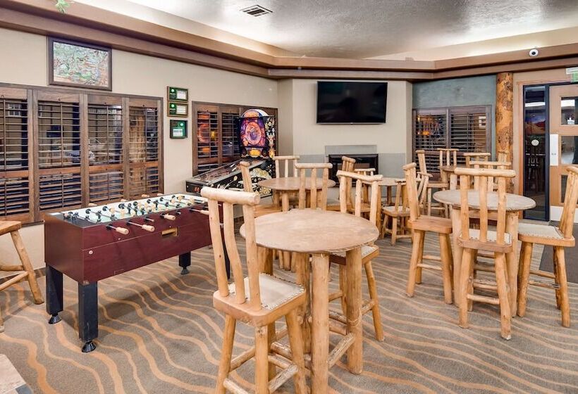 هتل Best Western East Zion Thunderbird Lodge