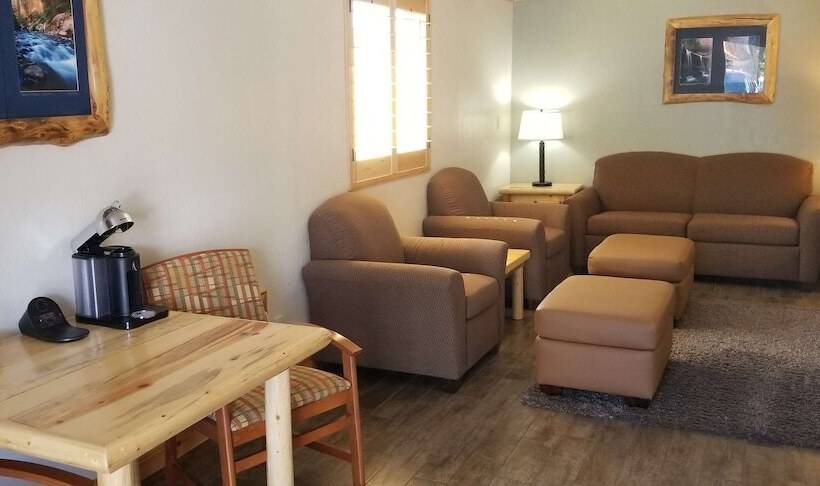 هتل Best Western East Zion Thunderbird Lodge