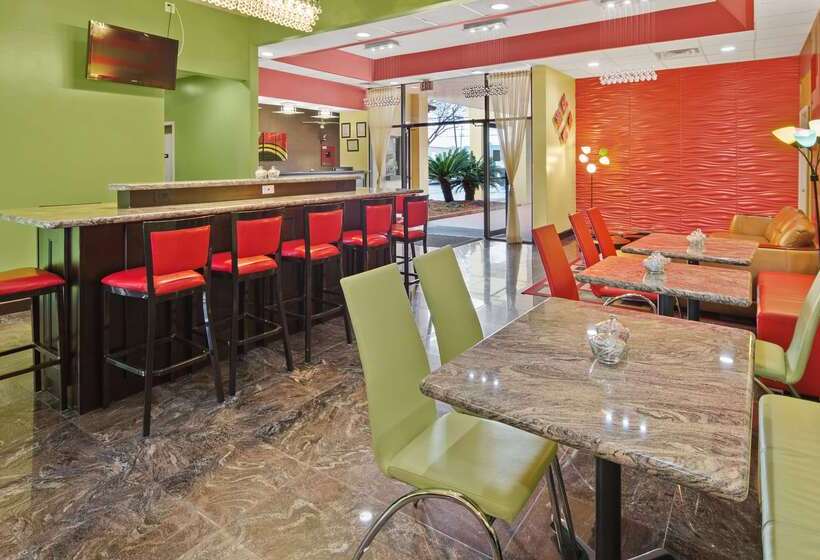 فندق Best Western Executive Inn