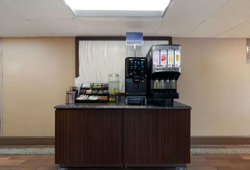 酒店 Best Western Hampton Coliseum Inn