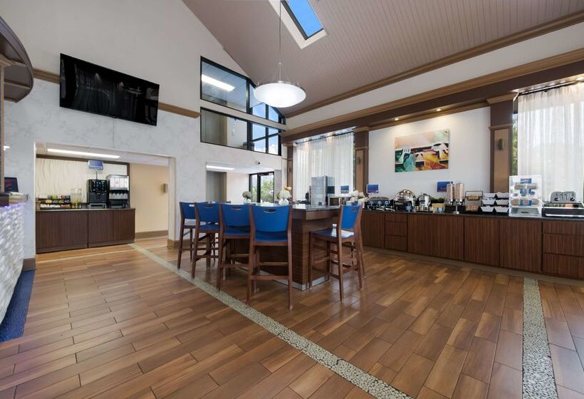 酒店 Best Western Hampton Coliseum Inn