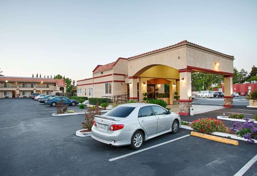 Отель Best Western Inn Santa Clara