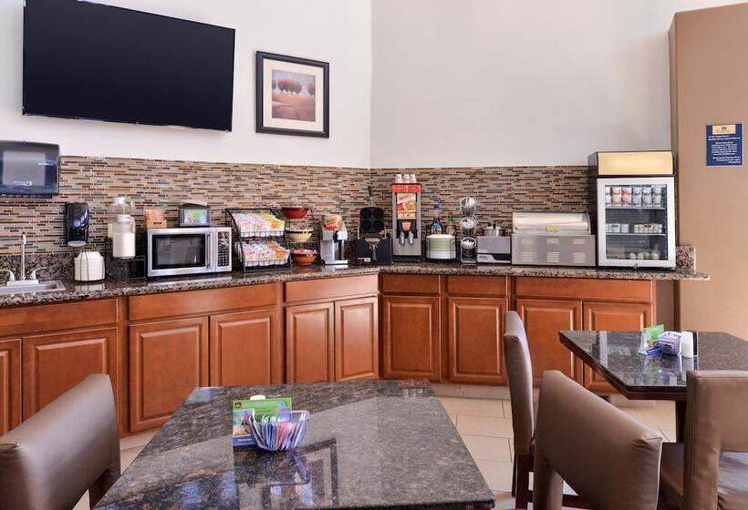 فندق Best Western Kiva Inn