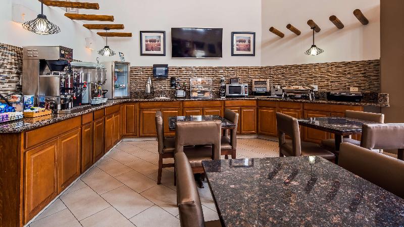 فندق Best Western Kiva Inn