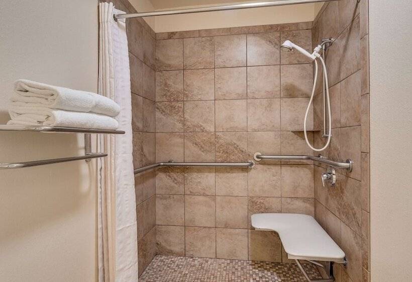 ホテル Best Western Pineywoods Inn