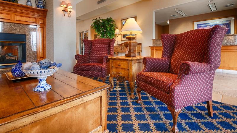 فندق Best Western Plus A Wayfarer S Inn & Suites