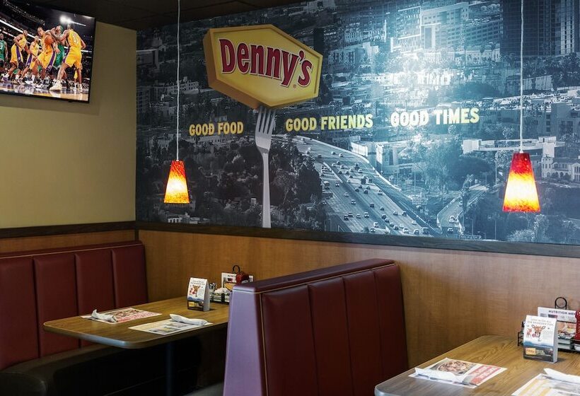 호텔 Best Western Plus Carriage Inn