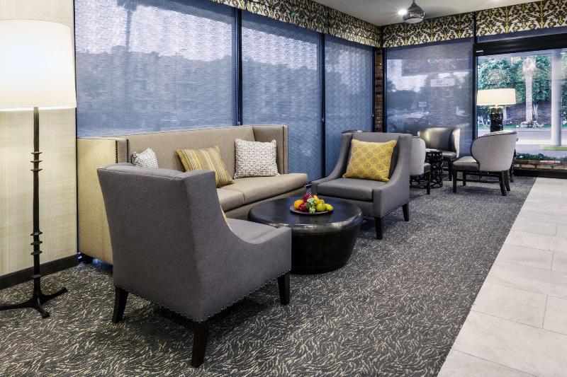 호텔 Best Western Plus Carriage Inn