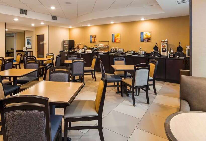 هتل Holiday Inn & Suites Columbia Ne   Ft Jackson Area By Ihg