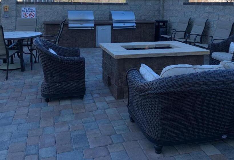 هتل Holiday Inn & Suites Columbia Ne   Ft Jackson Area By Ihg