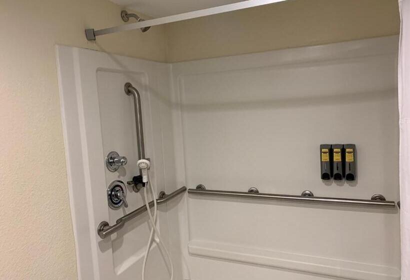 هتل Holiday Inn & Suites Columbia Ne   Ft Jackson Area By Ihg