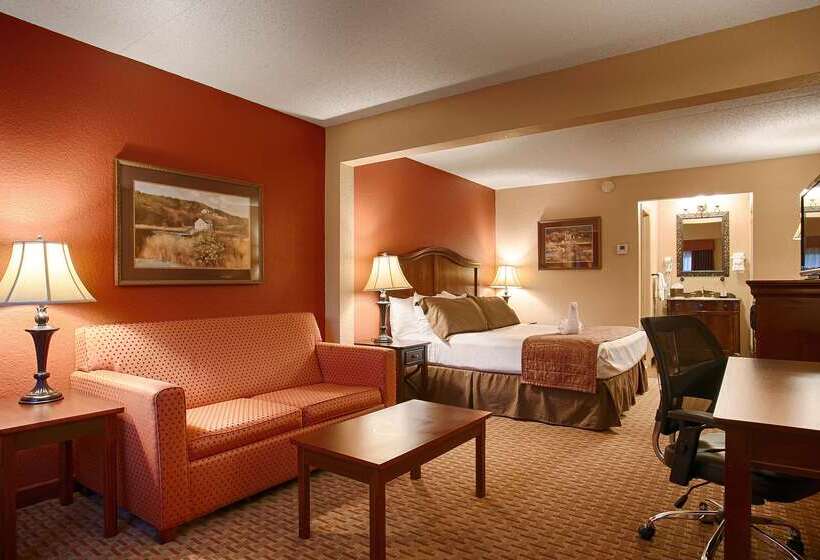 هتل Best Western Plus Landing View Inn & Suites
