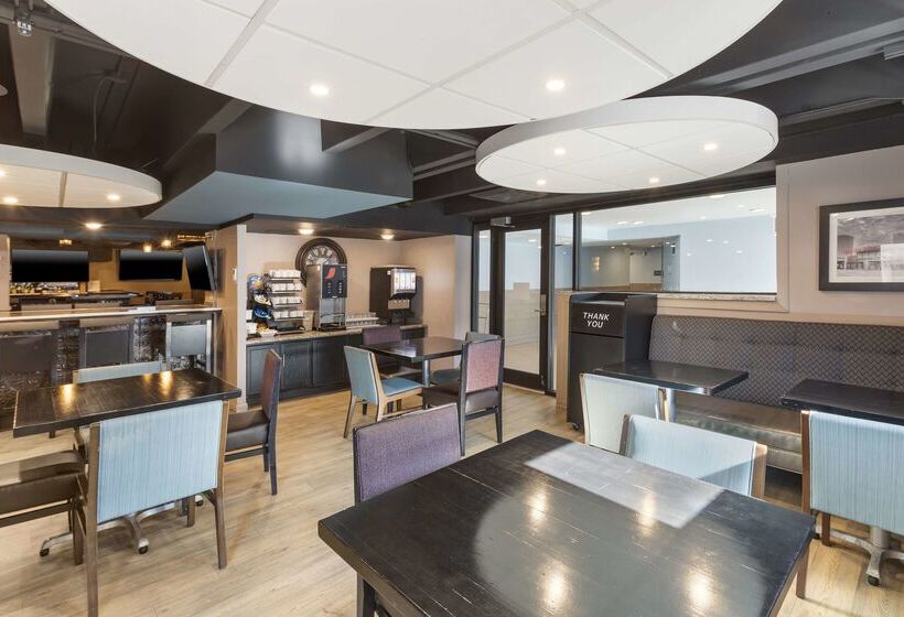 酒店 Best Western Plus Milwaukee West