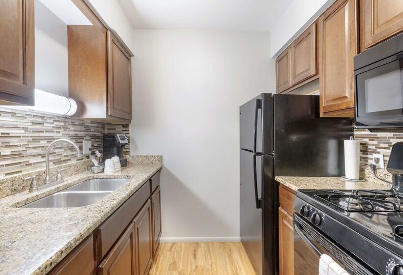 酒店 Best Western Plus Milwaukee West