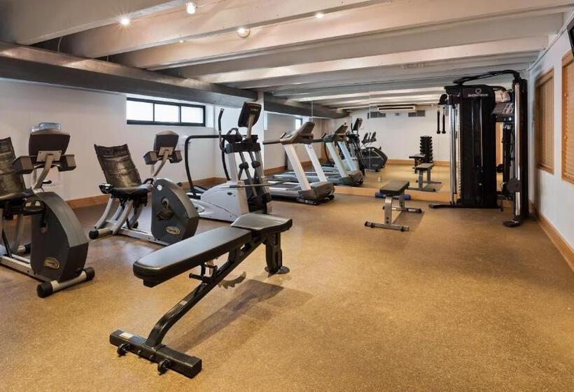 酒店 Best Western Plus Milwaukee West