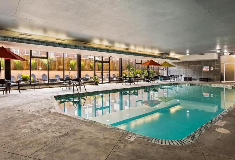 酒店 Best Western Plus Milwaukee West