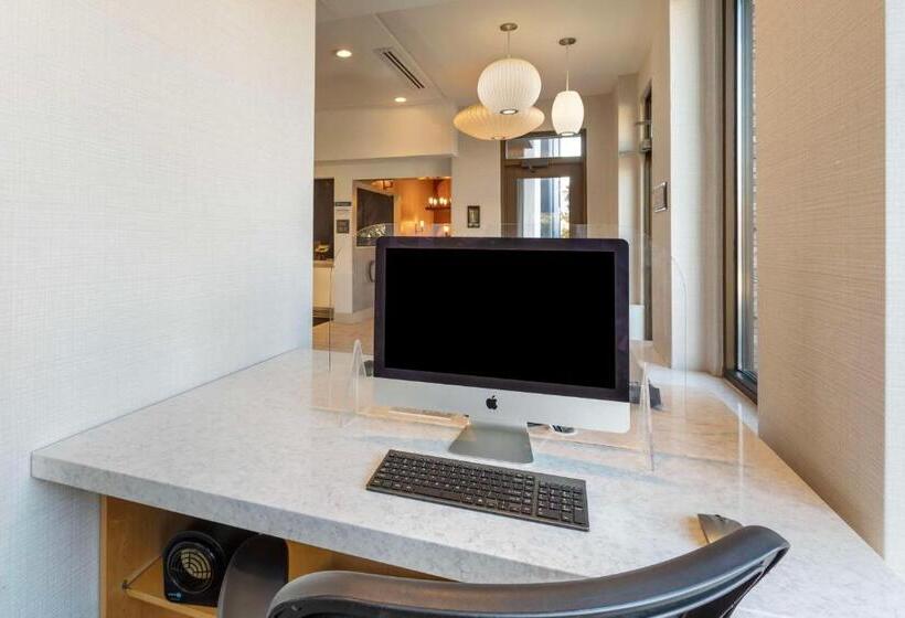 酒店 Best Western Plus Milwaukee West