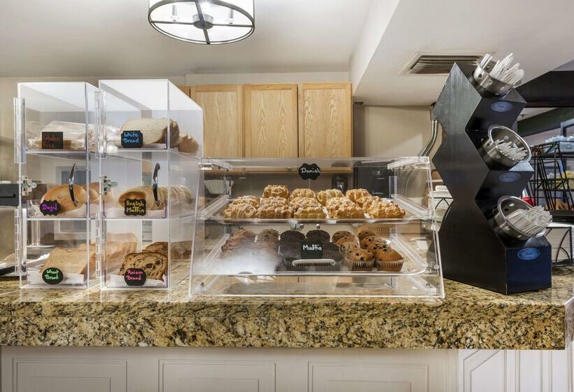 فندق Best Western Plus Rio Grande Inn