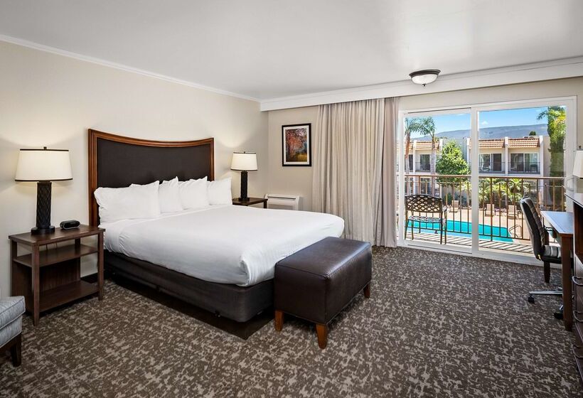 فندق Best Western Plus Royal Oak