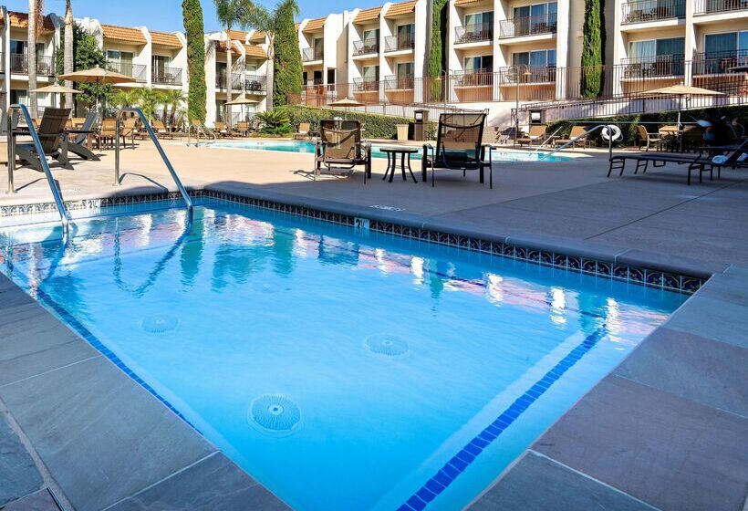 فندق Best Western Plus Royal Oak