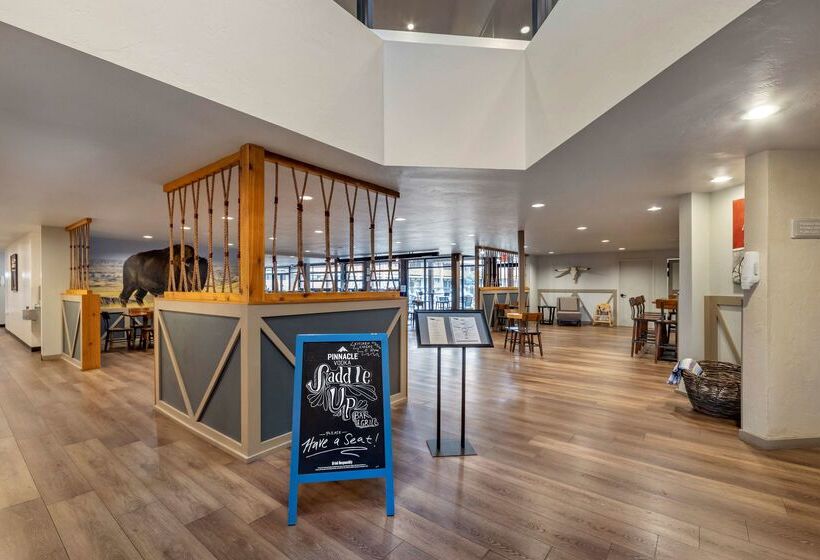 فندق Best Western Plus Saddleback Inn And Conference Center