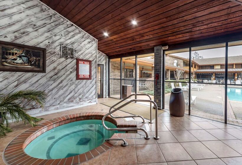 فندق Best Western Plus Saddleback Inn And Conference Center