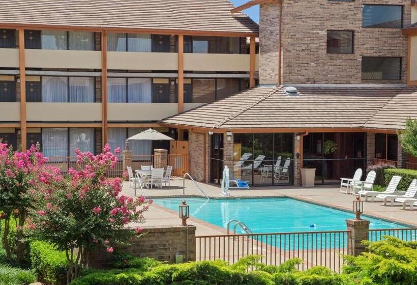 فندق Best Western Plus Saddleback Inn And Conference Center