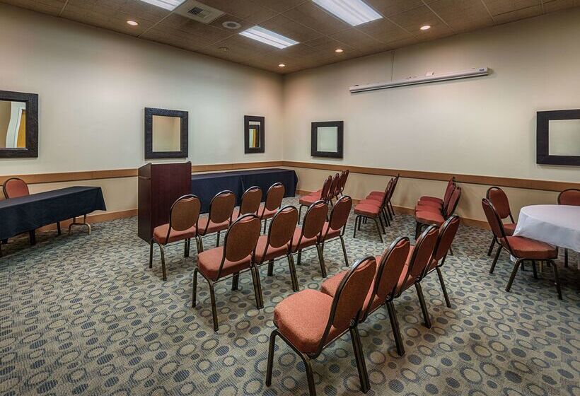 فندق Best Western Plus Silverdale Beach