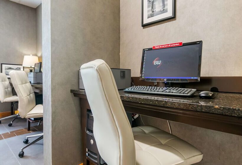 فندق Best Western Plus Silverdale Beach