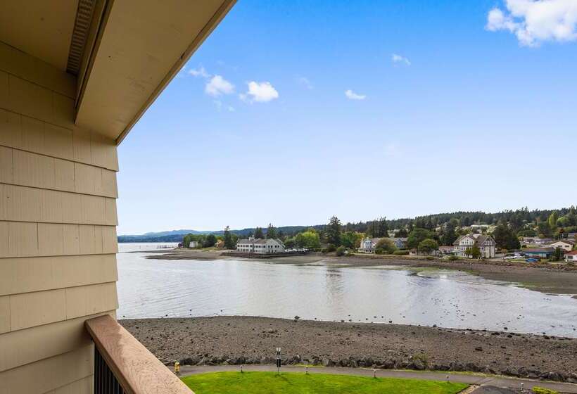 فندق Best Western Plus Silverdale Beach