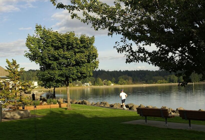 فندق Best Western Plus Silverdale Beach