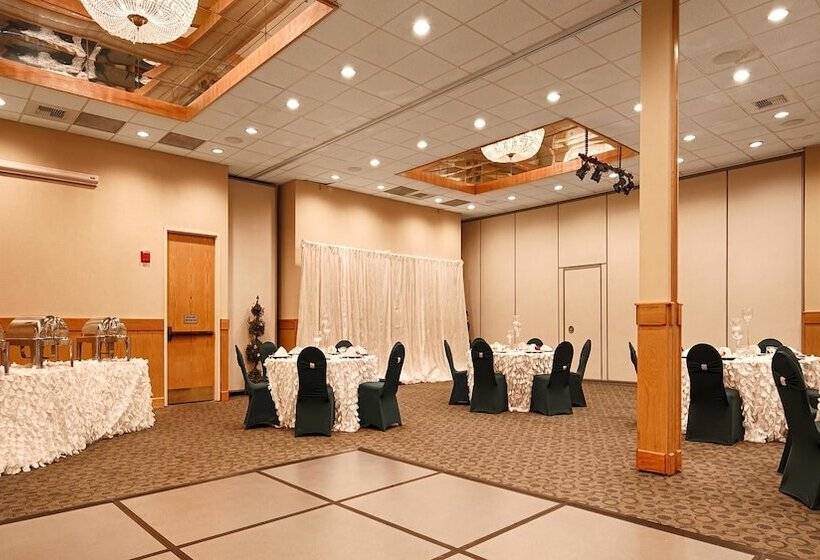 فندق Best Western Plus Silverdale Beach