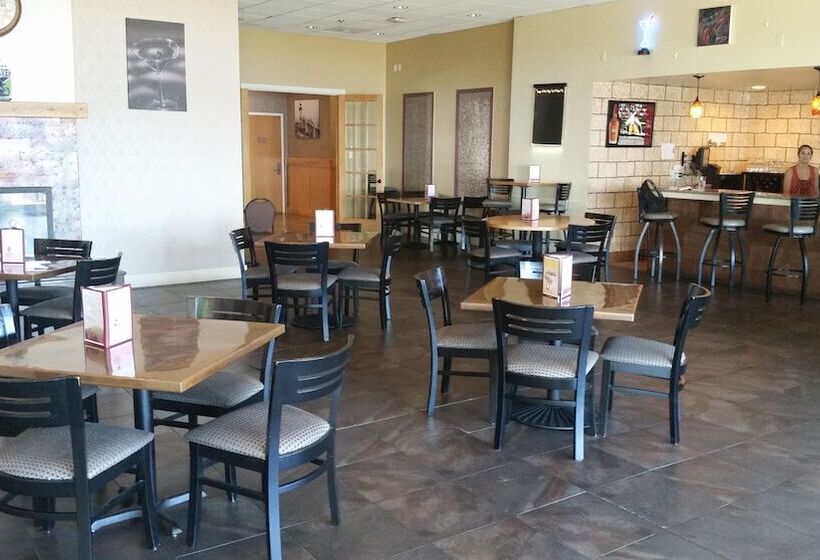 فندق Best Western Plus Silverdale Beach