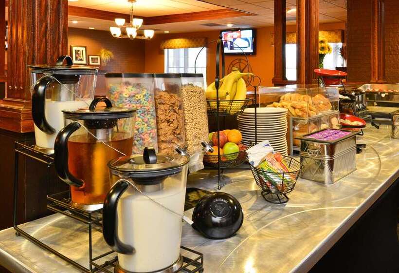 בית מלון כפרי Best Western Plus Steeplegate Inn