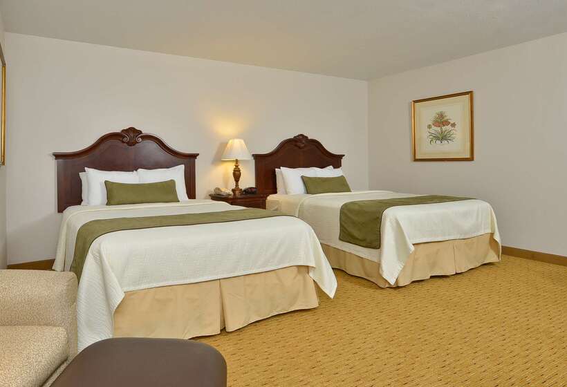 בית מלון כפרי Best Western Plus Steeplegate Inn